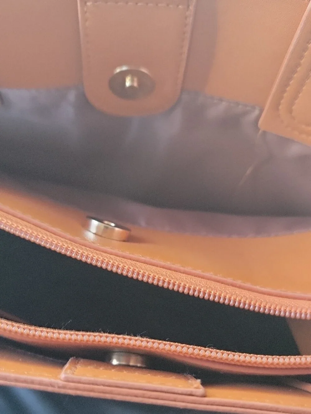 LouLu Berry Collection Handbag/shoulder Bag - Picture 5 of 7